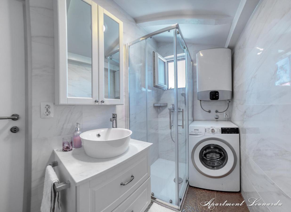 Appartamento Penthouse Leonarda With Private Parking Pola Esterno foto